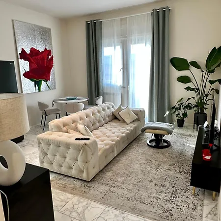 Gigi's Place Viareggio