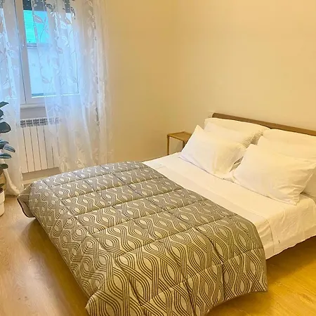 Апартаменты Gigi's Place *
