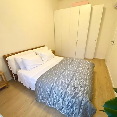 Apartament Gigi's Place *